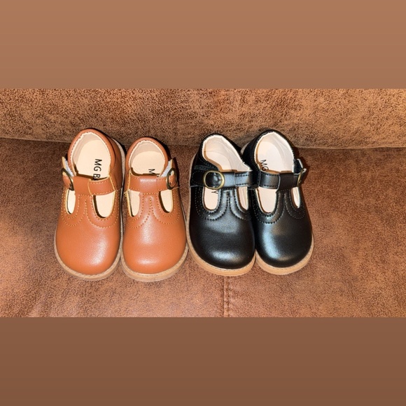 Mary Jane shoes - Picture 1 of 4